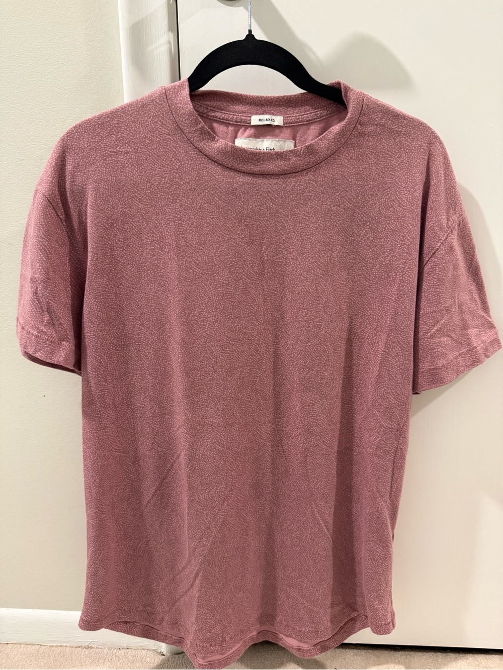 Abercrombie & Fitch women’s Short Sleeve Crewneck T-Shirt - Dusty Rose